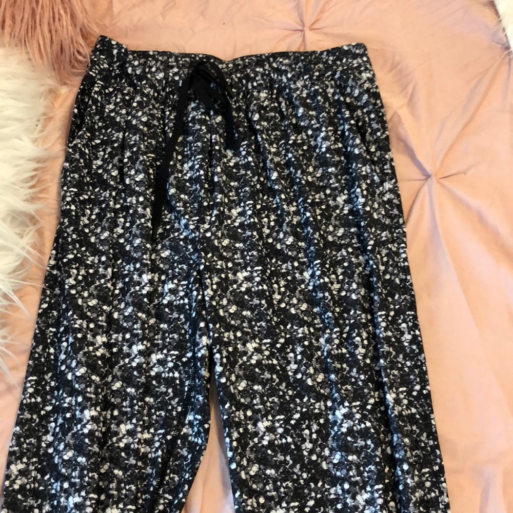 Lululemon joggers